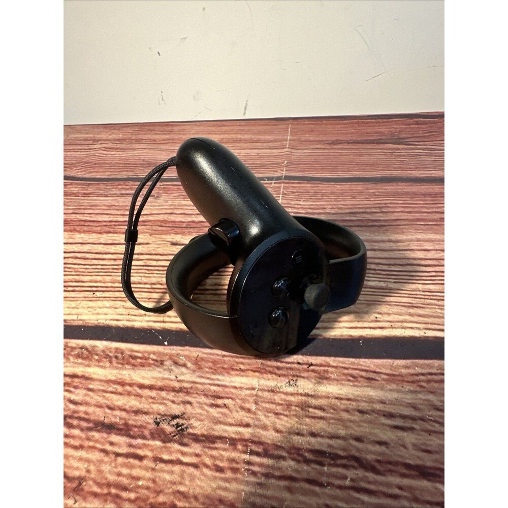 Oculus Left  Touch Controller TO-L Controller Only Tested!
